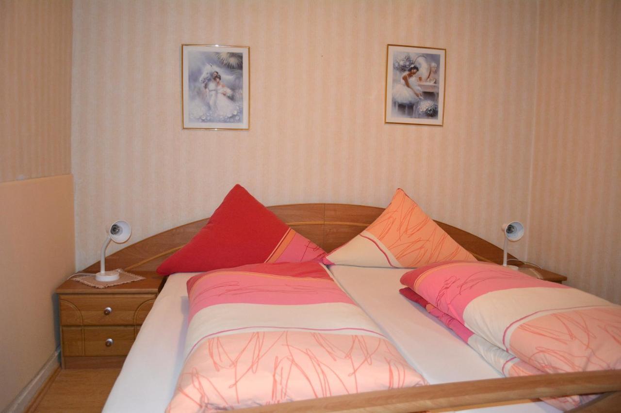 Gastehaus Hotel Altes Haus Lahnstein Habitación foto